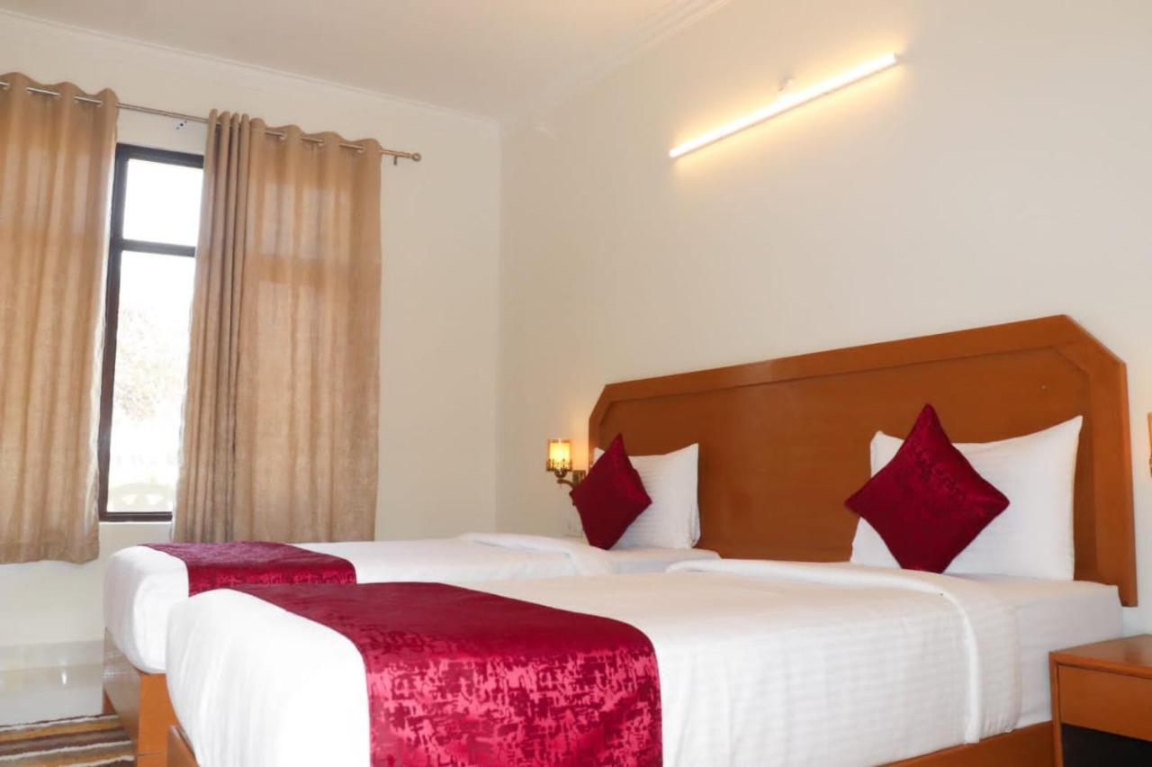 Priyanka Resort Khajuraho Ngoại thất bức ảnh
