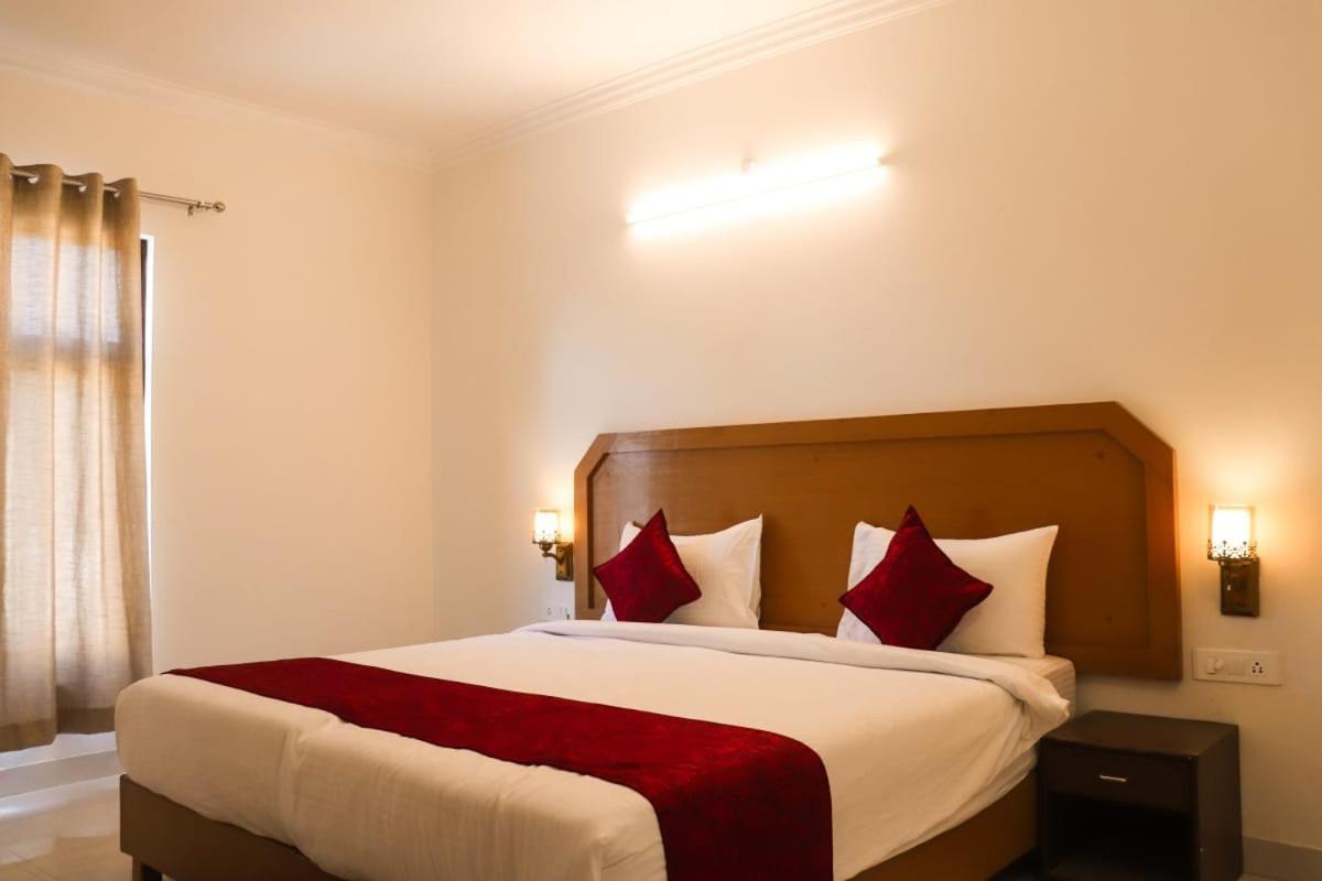 Priyanka Resort Khajuraho Ngoại thất bức ảnh